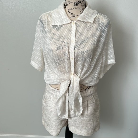 Banana Republic see through button down short sleeve shirt Size Large - Picture 3 of 4